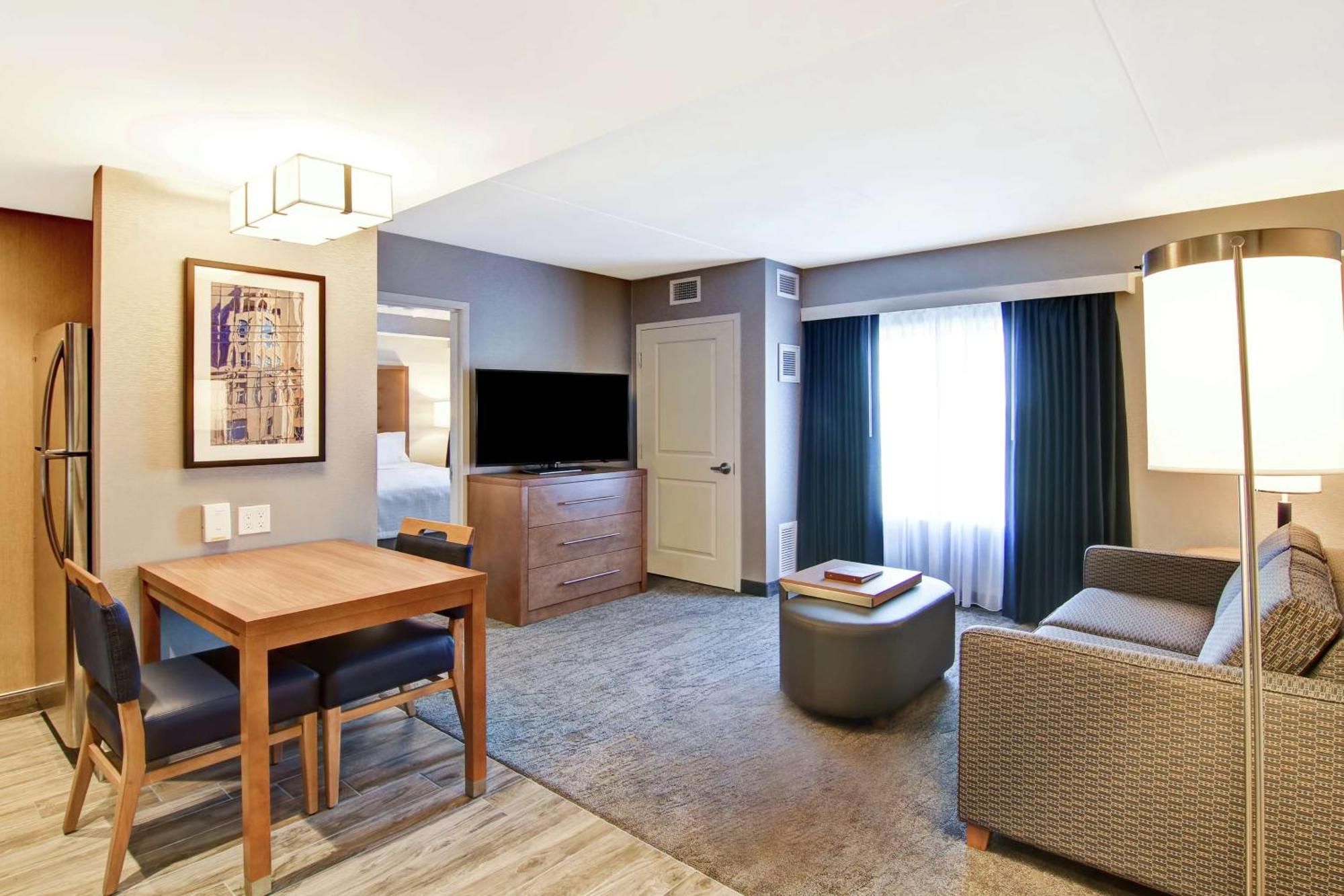Homewood Suites By Hilton Ottawa Kanata Экстерьер фото