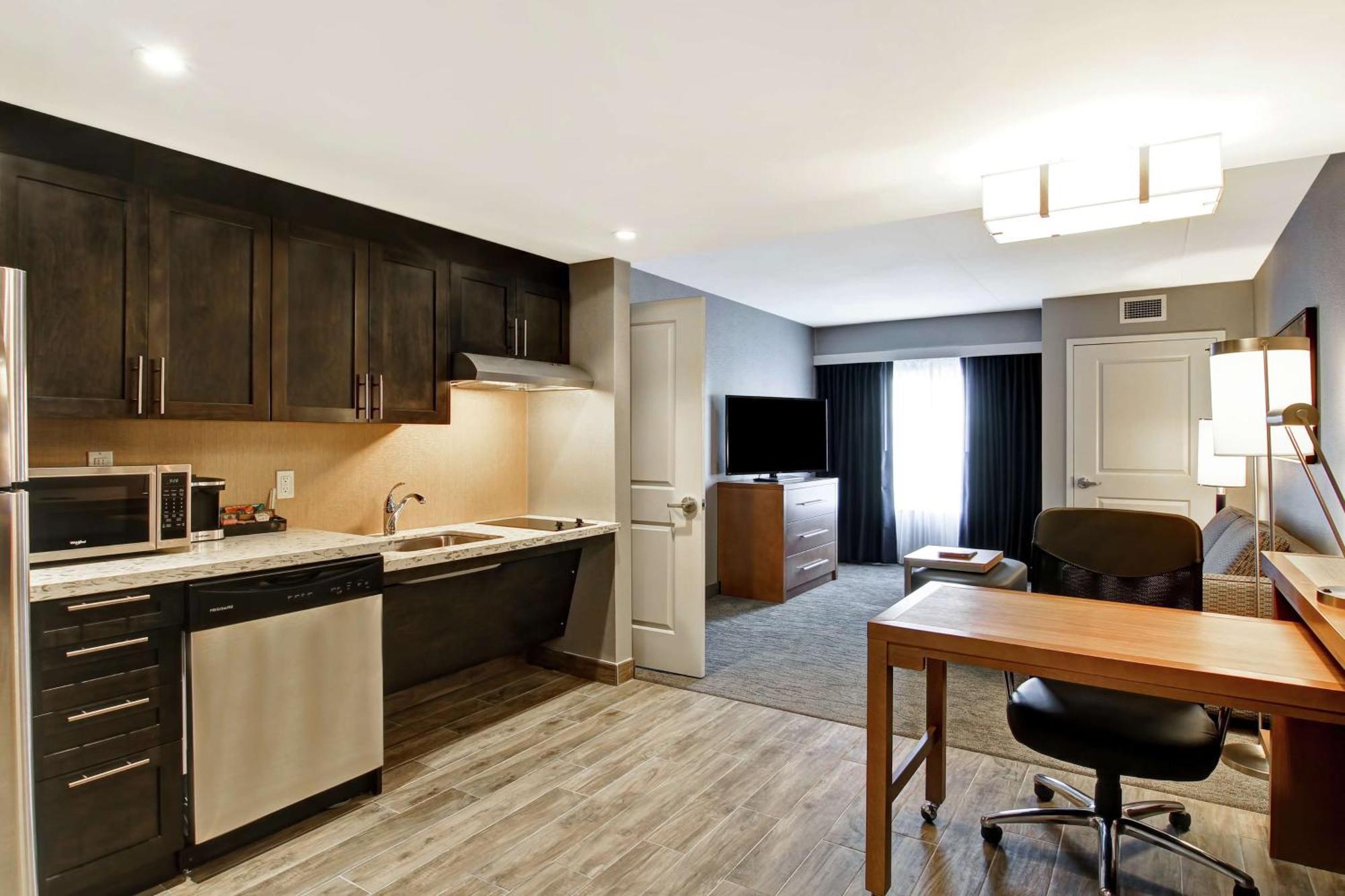 Homewood Suites By Hilton Ottawa Kanata Экстерьер фото